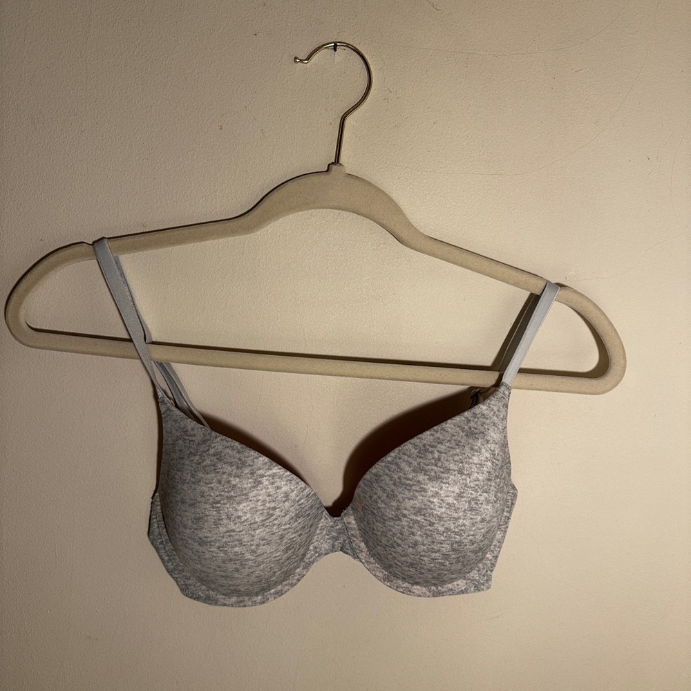 PINK wear everywhere push-up bra